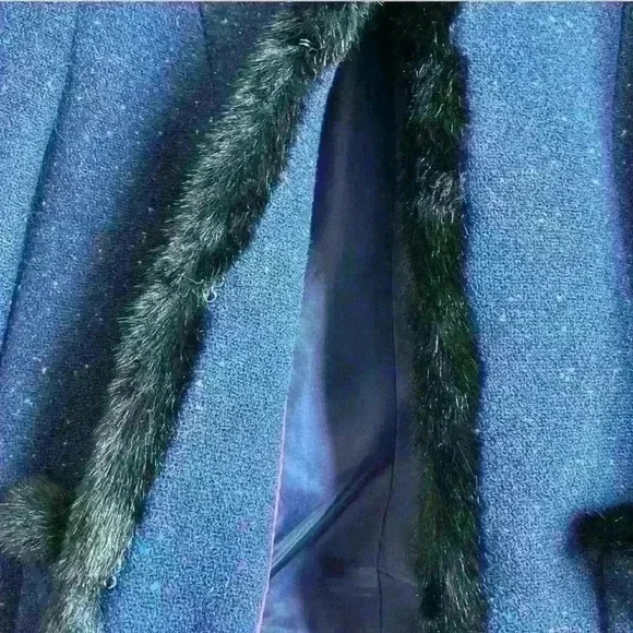 Talbots Navy Blue Wool Knit Blend Black Faux-Fur Trim Shetland Jacket Si… - Picture 6 of 16